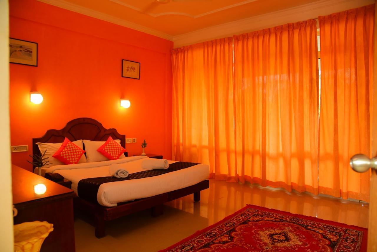Ocean Bay Ayurvedic Beach Resort Kovalam Exterior photo